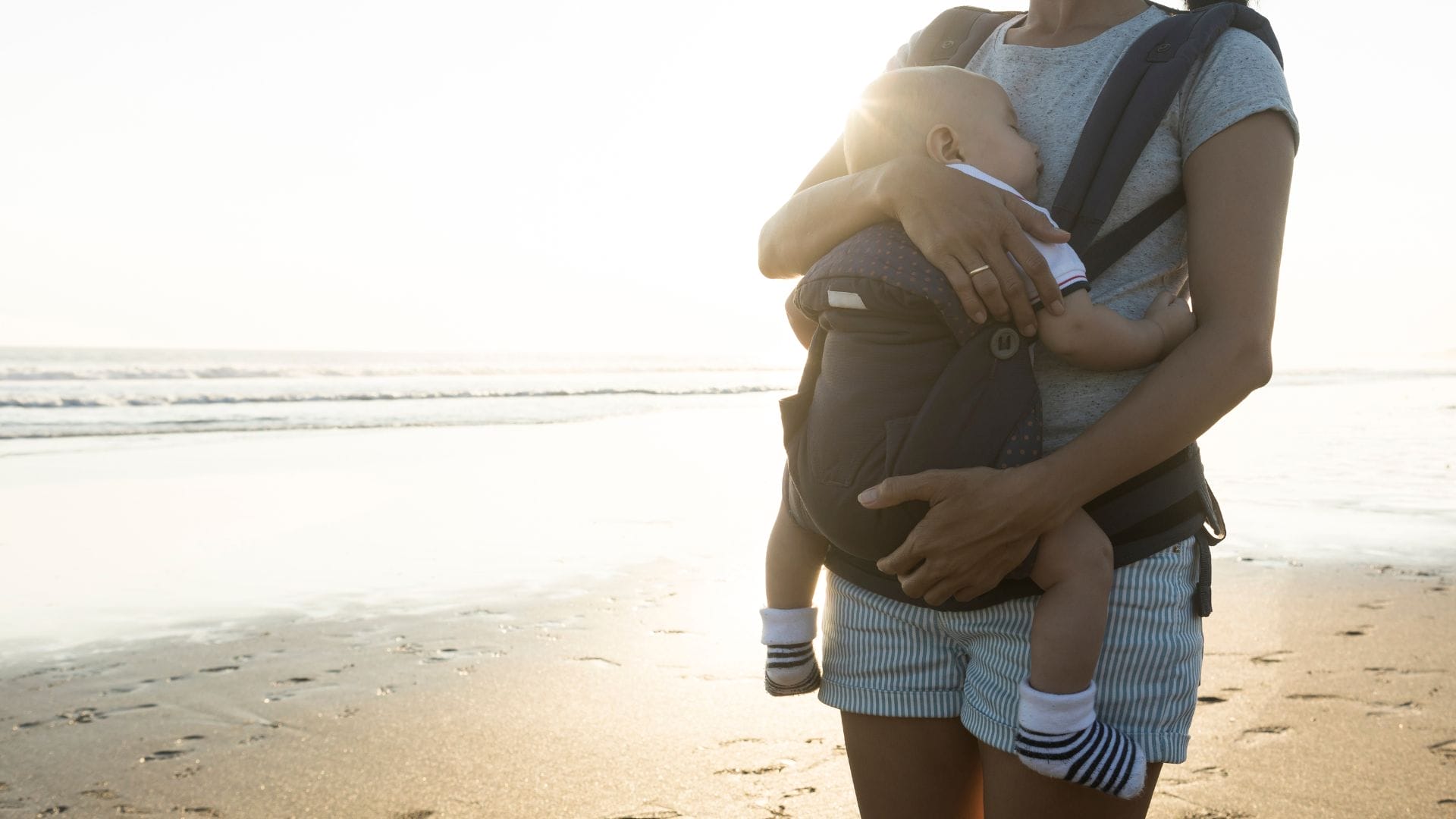 Baby Carrier or Stroller What’s Better for Traveling Parents