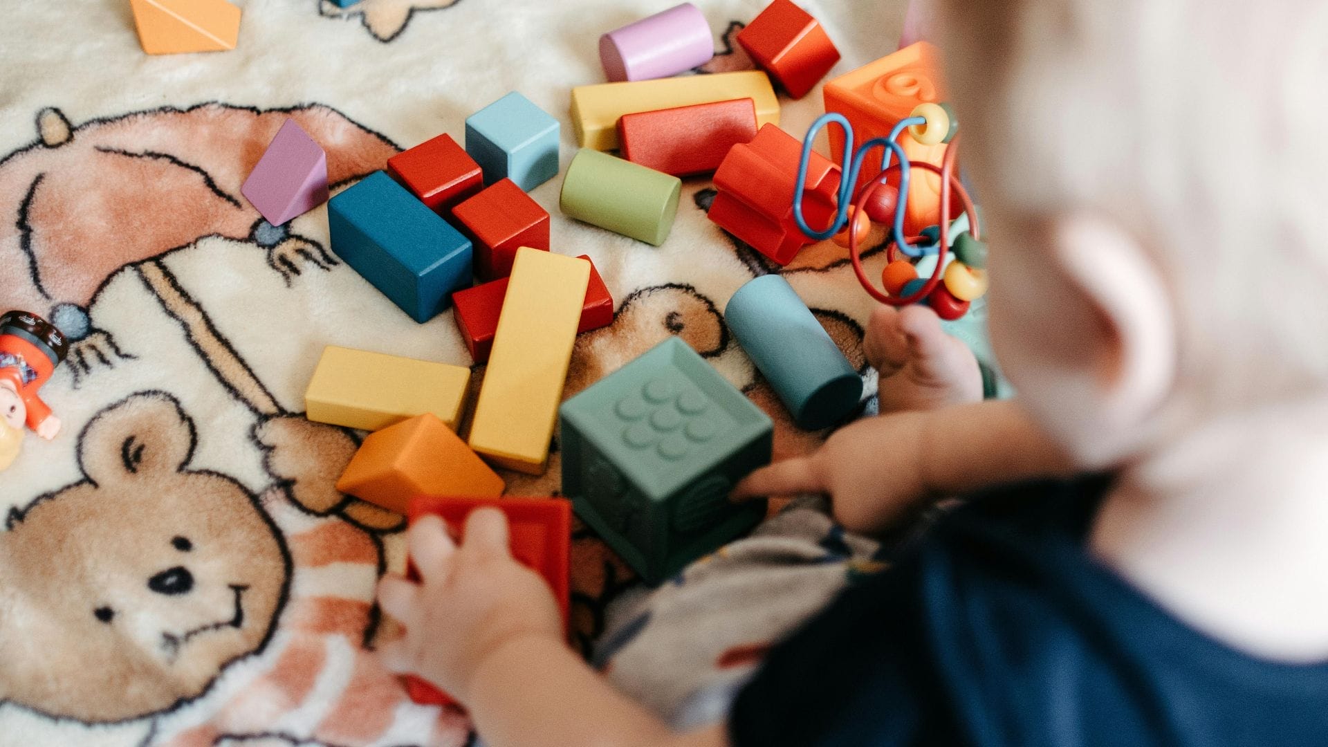 Best-Infant-Travel-Toys-That-Made-Our-Journey-Surprisingly-Easy